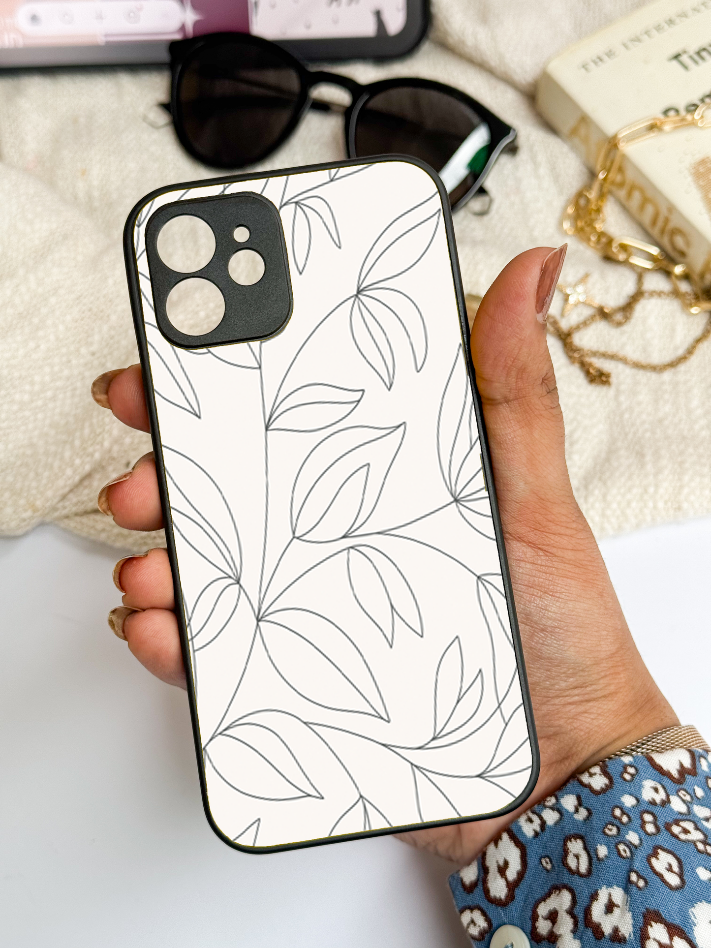 The Petal Sketch Cover For iPhone 11,12,13,14,15,16 Models