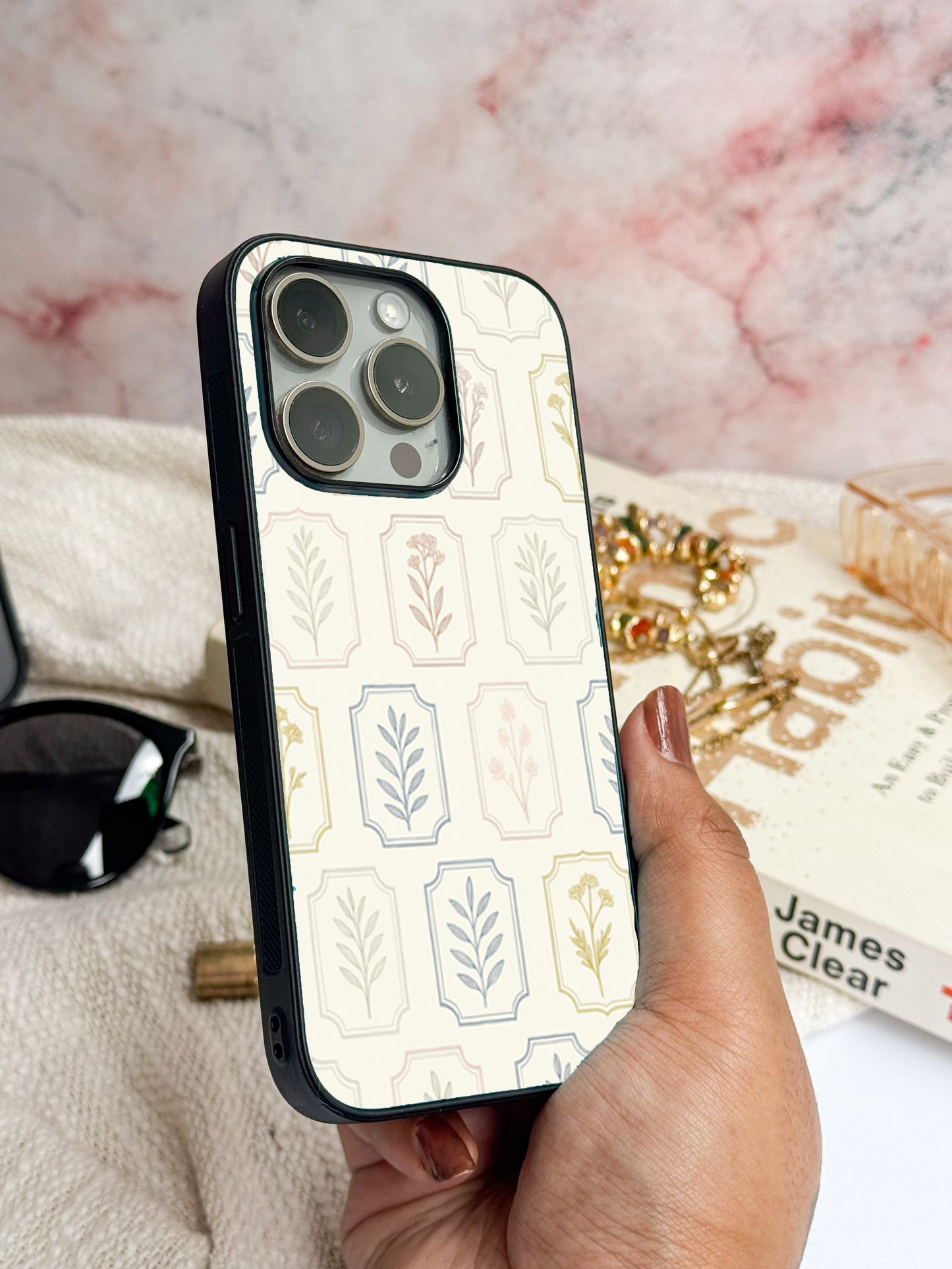 The Petal Grid Back Cover For iPhone 11,12,13,14,15,16 Models