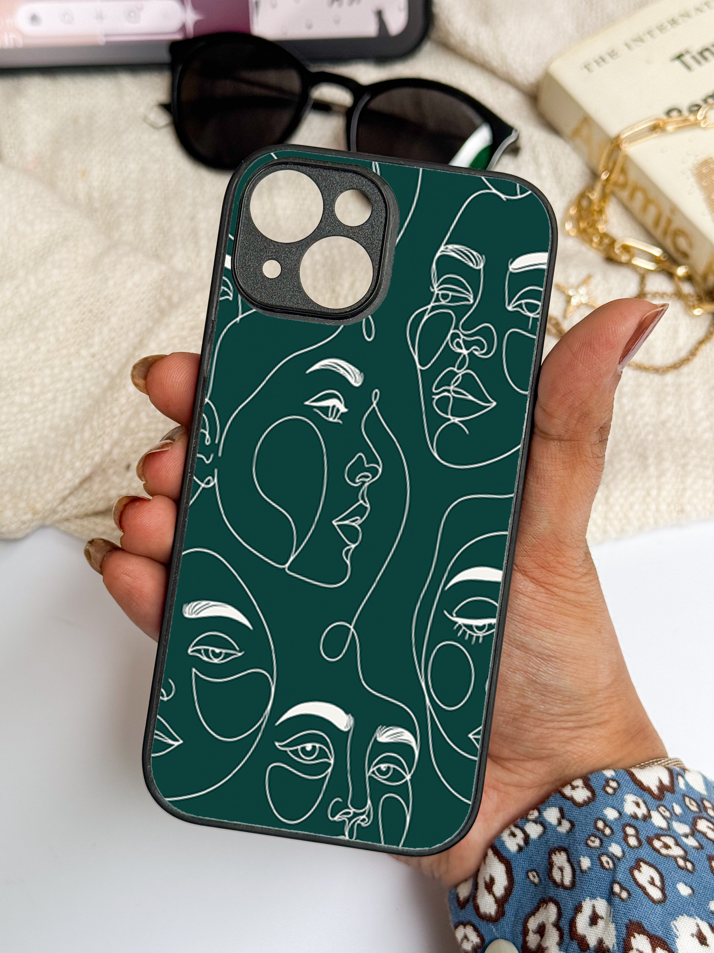 Line Art Lady Back Cover For iPhone 11,12,13,14,15,16 Models