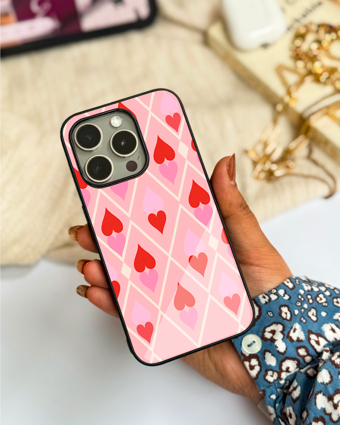 Hearts Play Cover For iPhone 11,12,13,14,15,16 Models